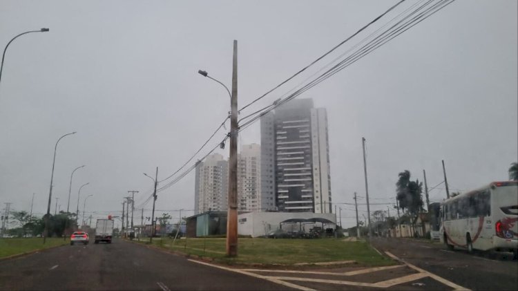 Tira casaco, coloca casaco’: Campo Grande tem tempo nublado e temperaturas amenas nesta quarta-feira