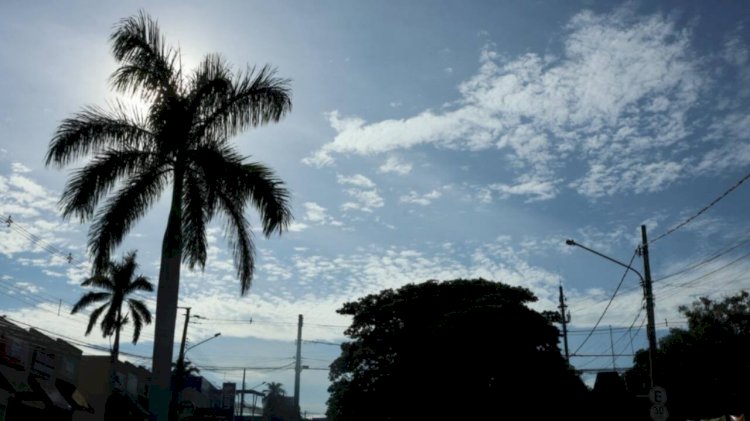 Sob alerta para chuvas intensas, calorão e baixa umidade do ar seguem em MS