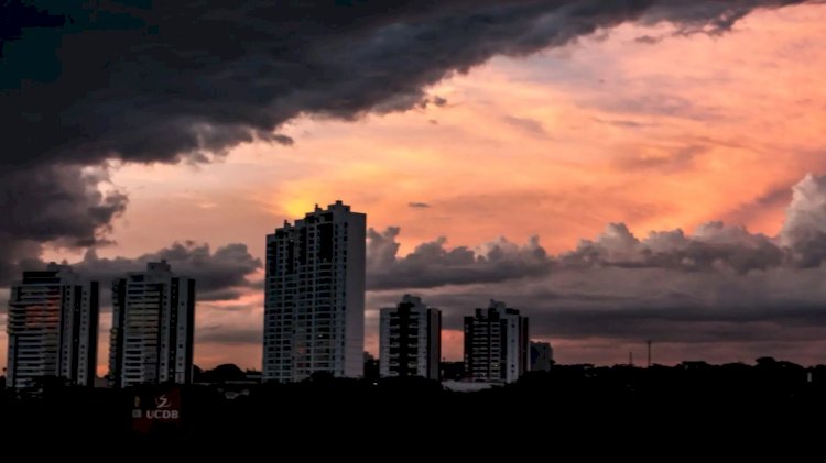 ‘Perigo’: Inmet avisa para chuva e ventos de até 100 km/h em todas as cidades de MS